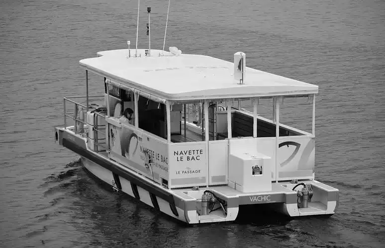 shuttle,tray,black and white,transport,passengers,boat,maritime