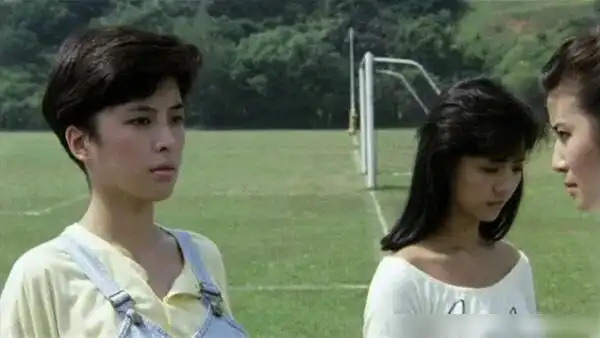 开心鬼放暑假上映36年情敌娶不老女神女主与歌神结婚