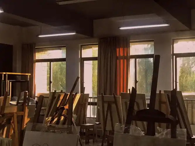 午后画室