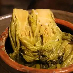 四川老坛酸菜泡青菜图片