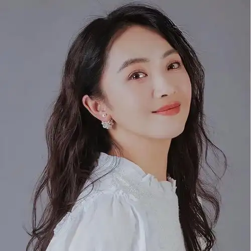 刘晓洁,1983年国庆节出生在辽宁沈阳,南京艺术学院影视表演专业毕业