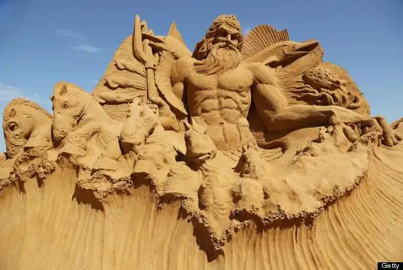 十大令人难以置信的沙雕艺术