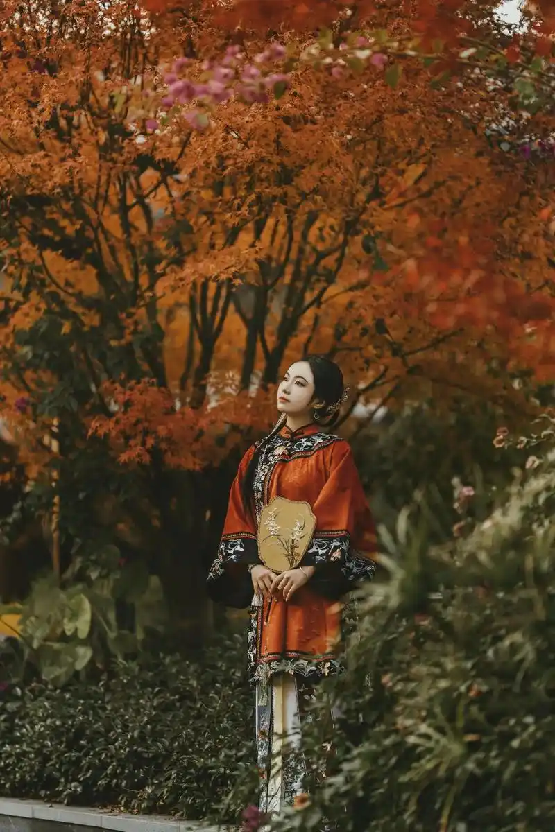 寂寞梧桐深院锁清秋#原创古风计划 #国风计划 #原创国风 # - 抖音