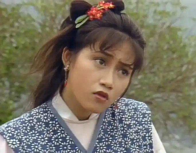 陈安莹曾在tvb八次出演金庸人物,其中三次都是演傻姑角色