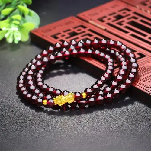 轻奢百搭足金石榴石手链女黄金貔貅男手串三圈天然酒红色足金多圈