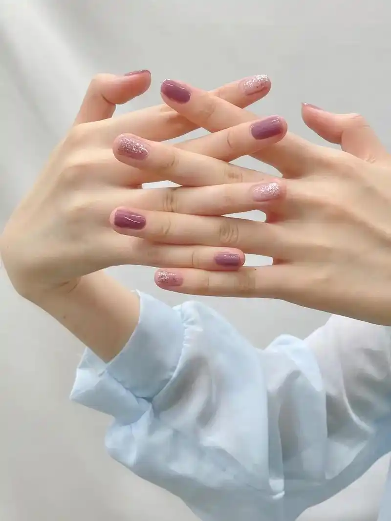 温柔且浪漫的冰透紫90紫色温柔滴神!#美甲分享 #指甲油 # - 抖音