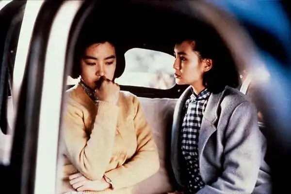 传奇作家三毛生涯唯一编剧作品的《滚滚红尘》曾荣获金马8项大奖,电影