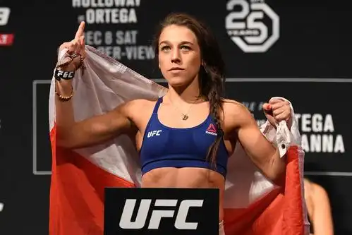 乔安娜额头伤势已痊愈:这是作为格斗选手必须付出的代价