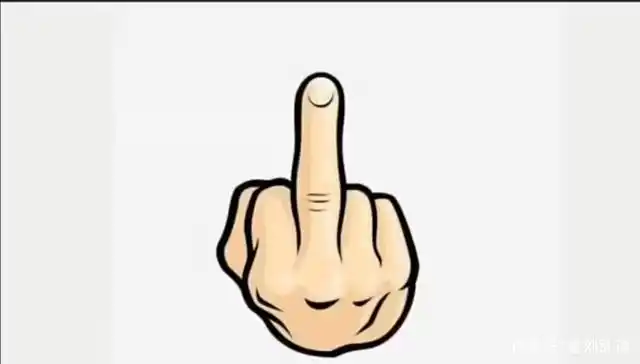 捏手指的举动会形成一种暗示影响你的心理遇到难题时一个小动作会比