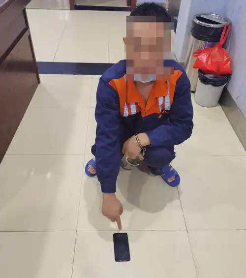 犯罪嫌疑人陈军(化名)指认现场.