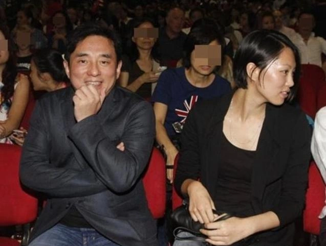 林正英徒弟吕方低调结婚,妻子怀孕5个月,双喜临门