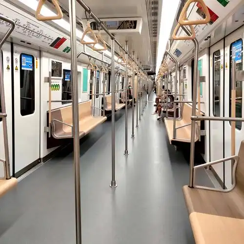 【地铁上の随手拍摄影图片】生活摄影_太平洋电脑网摄影部落