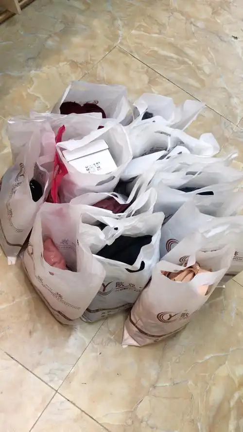 为小主们打包衣服是我最感兴趣的事