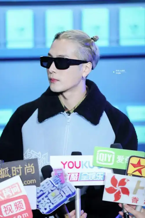 王嘉尔超话#王嘉尔lv品牌代言人#「2023.10.