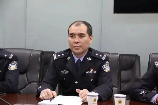 长沙市公安局望城分局星城派出所长钟兴伟:星城派出所深入学习贯彻