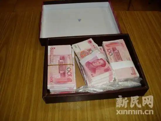 车买保险要多少钱 十万块钱车车险多少钱