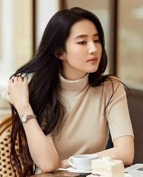 刘亦菲老公是谁呀 个人资料(刘亦菲与宋承宪的亲密照)-上品生活-记录