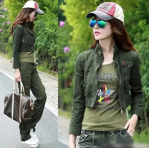 女生穿军绿色上衣如何搭配裤子看看这4种颜色搭配你都喜欢吗