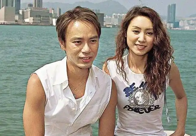 富家千金郭可盈,曾是tvb花旦,下嫁穷小子林文龙,婚姻一地鸡毛_香港