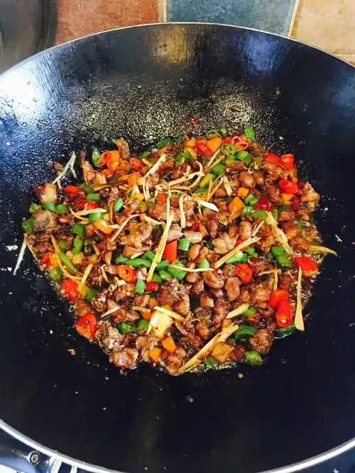 美食与生活-仔姜鸭