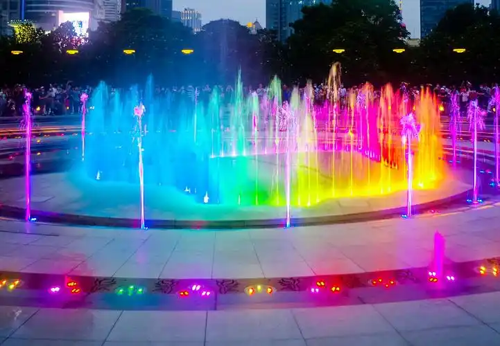 【魔都】上海人民广场音乐喷泉……陈耕龙摄 - 美篇
