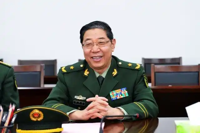 省武警总队政委李清涛一行与省人社厅领导座谈