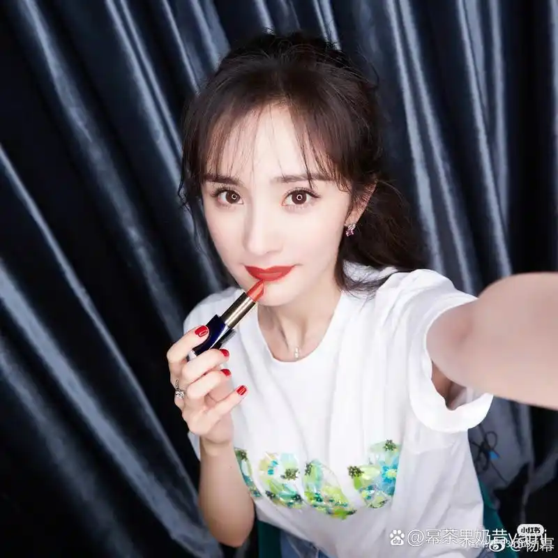 杨幂自拍照合集