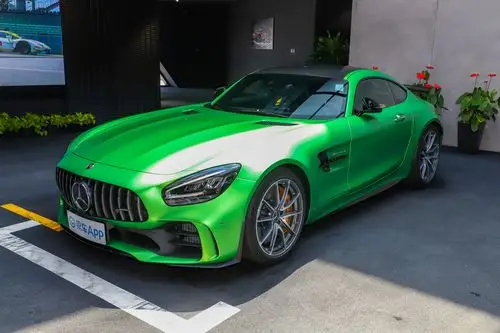 2019款奔驰gtamgamggtr