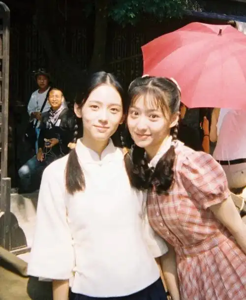 清冷大小姐民国女学生周也