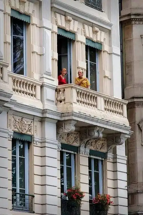 法国法式小阳台的迷人浪漫