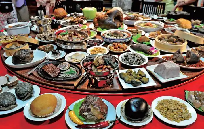 满汉全席的部分菜品.