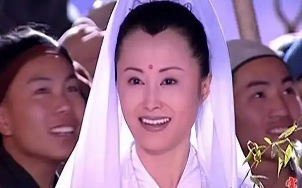 观音不是谁都能演,有人成白月光,有人成笑话,还有人雷倒观众