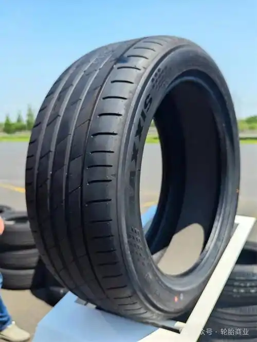 玛吉斯vs-ev来到了玛吉斯昆山测试场,这是亚洲数一数二的专业轮胎测试