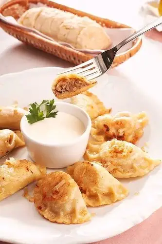 它们属于波兰,又并不能完全代表波兰 当然是波兰的美食 波兰美食与