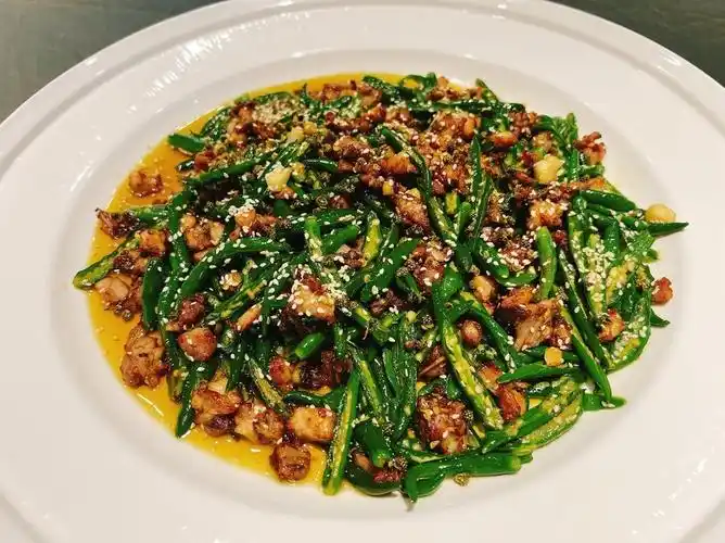 自贡青椒兔图片