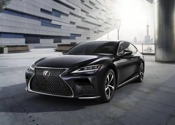 配置变化较大新款雷克萨斯ls官图发布
