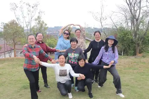 凝聚巾帼力量 致敬可爱芳华——邵阳市市场监督管理局开展全局女性干