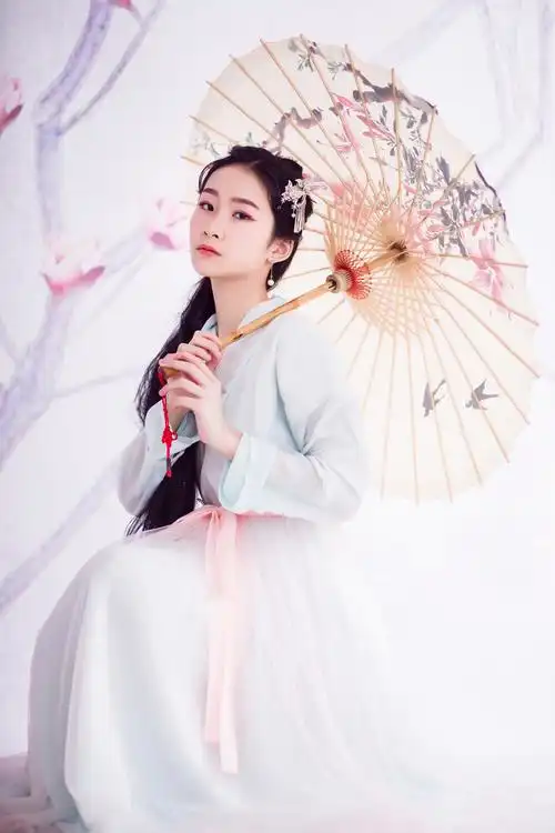 张mm写真文艺照 汉服古装 时尚俏皮-南平建瓯巴黎婚纱摄影-wed114结婚