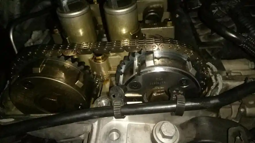 你好请问师傅捷豹xjl正时怎么对