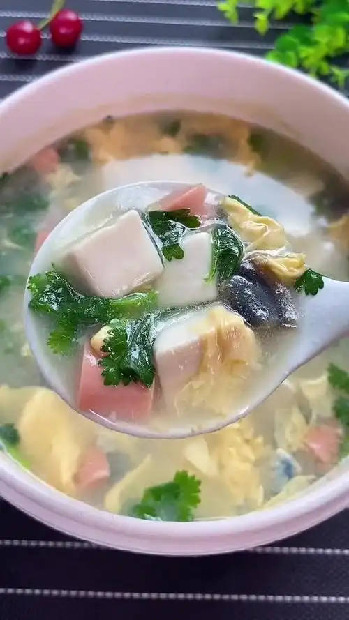 喝了不长肉的皮蛋豆腐羹,简单美味,赶紧安排起来吧-美食视频-搜狐视频