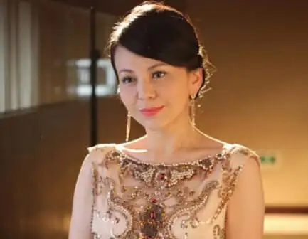 了,与老公离婚重新投入到事业中,第二段婚姻是与亿万富豪刘国景结婚