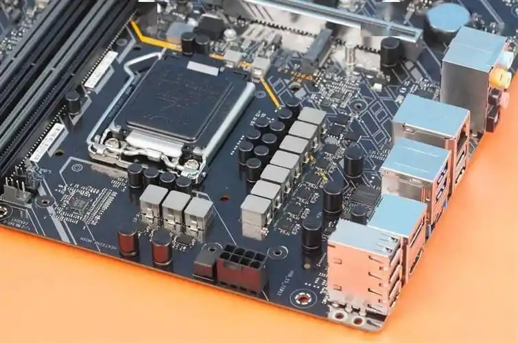 性价比无敌手神板华硕tufgamingb560mplus重炮手主板评测