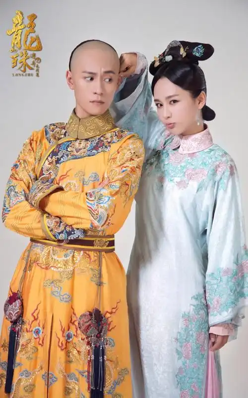 《明星图集》杨紫秦俊杰甜蜜情侣照图片图片大全 - 明星手机 - 第5页