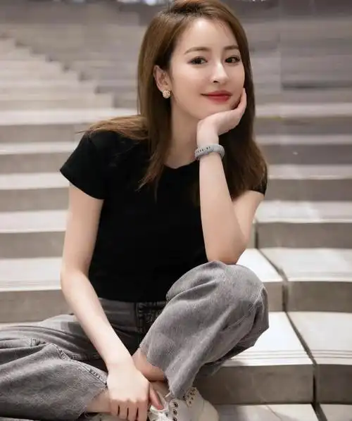 娱乐记忆-刘雪婧发布新单曲《letter》