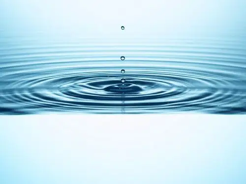水滴的唯美背景