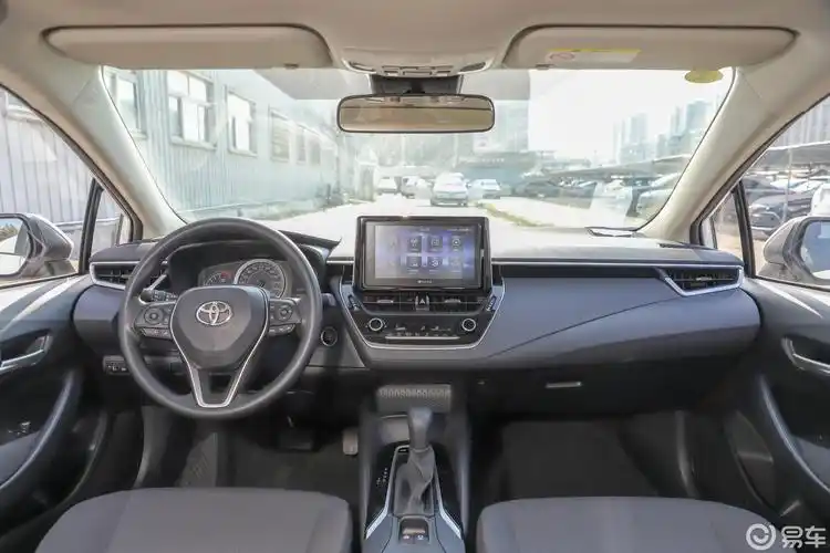 一汽丰田  卡罗拉  2019款  2019款  2018款  2017款  2016款  2014款