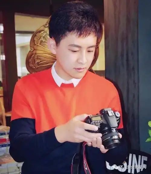 快乐星球艾克被爆出轨家暴还虐猫,而他却变成帅哥还被保研北大