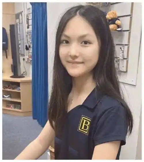 14岁王诗龄拍杂志,与豪门高级脸撞脸杨丞琳,被嘲土气?