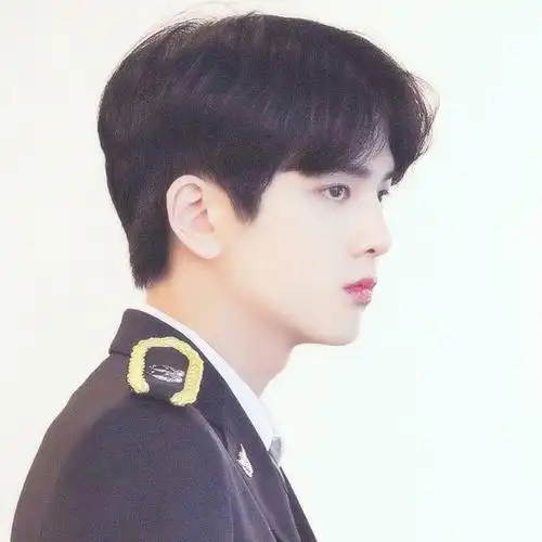 金泳勋男生头像爱豆头by姜甜软