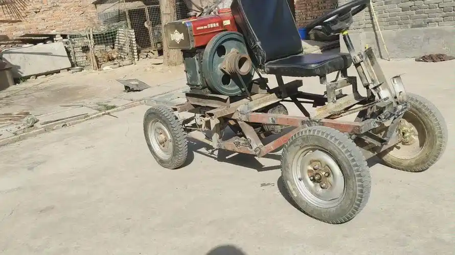 自制单缸柴油四轮车